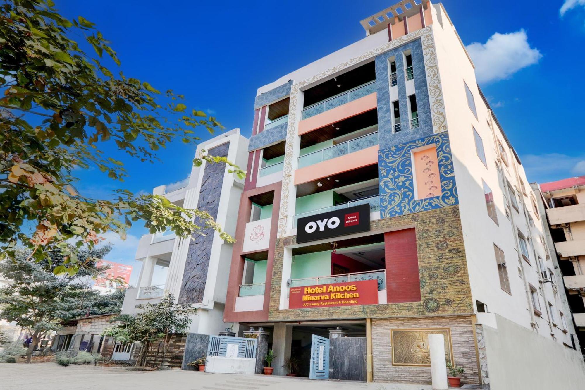 Hotel O Anoos Minarva Hyderabad Exterior photo