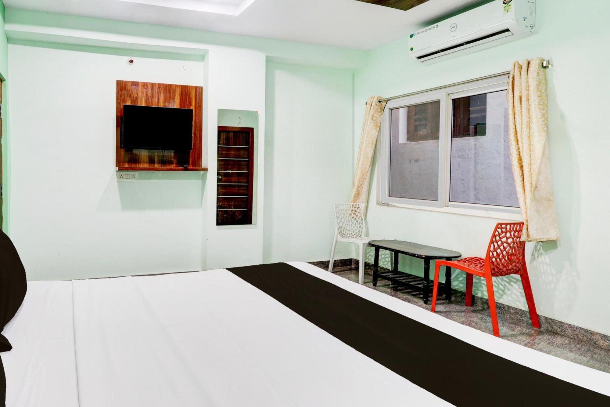 Hotel O Anoos Minarva Hyderabad Exterior photo